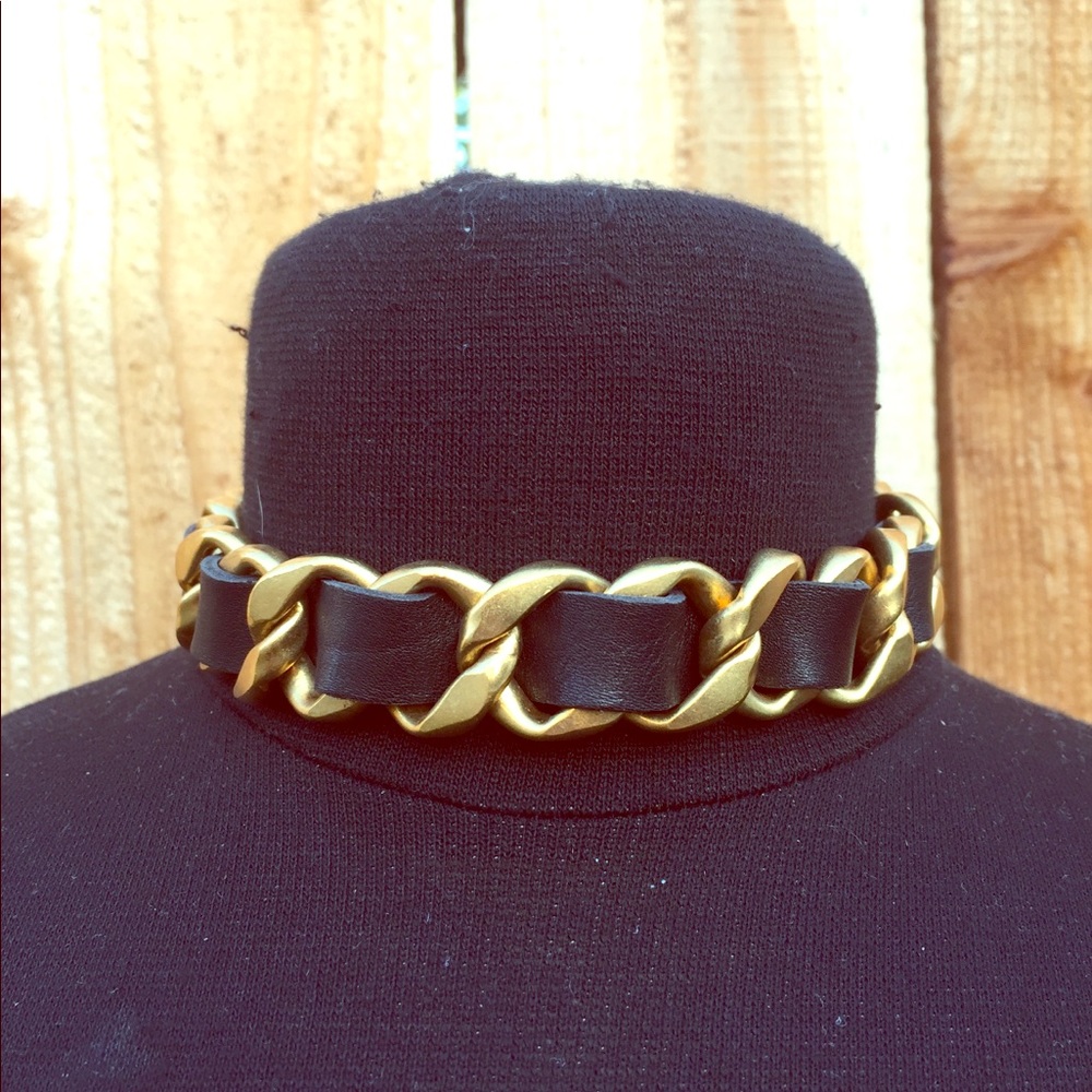 NWT CHANEL Couture RARE Runway Exclusive Choker - Picture 1 of 10